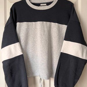 American Eagle Cropped Grey White Oversized Sweatshirt Cinched Waist